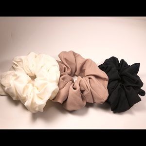 3pcs Brand New Scrunchies